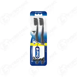 ORAL-B ΟΔΟΝΤΟΒΟΥΡΤΣΑ CHARCOAL WHITENING THERAPY ΜΑΛΑΚΗ 2TMX Σ6
